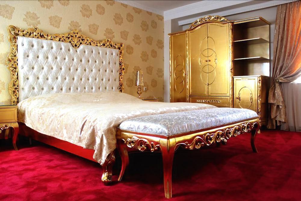 Hotel Gold Скопие Екстериор снимка
